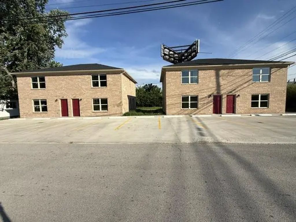 103 Valley Street 99,101,103,105, Richmond