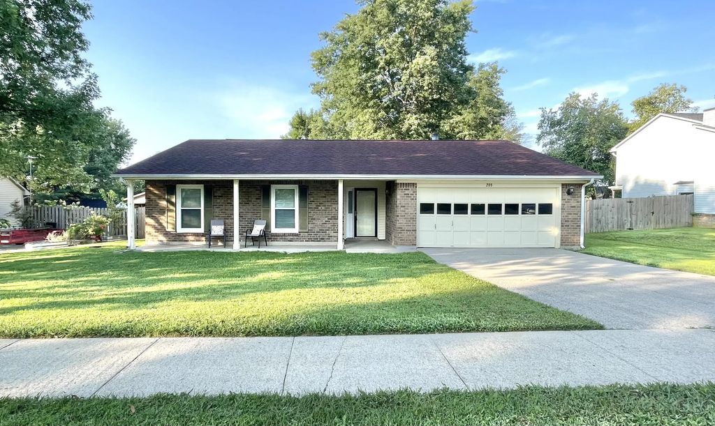 209 Hutchins Drive, Georgetown