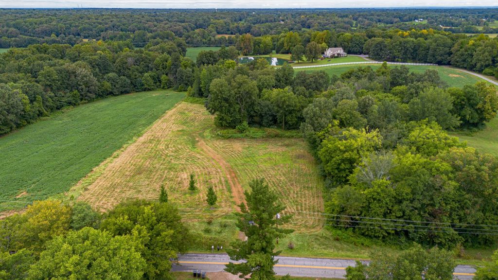 955 Lovelaceville Florence Station  Road, Paducah