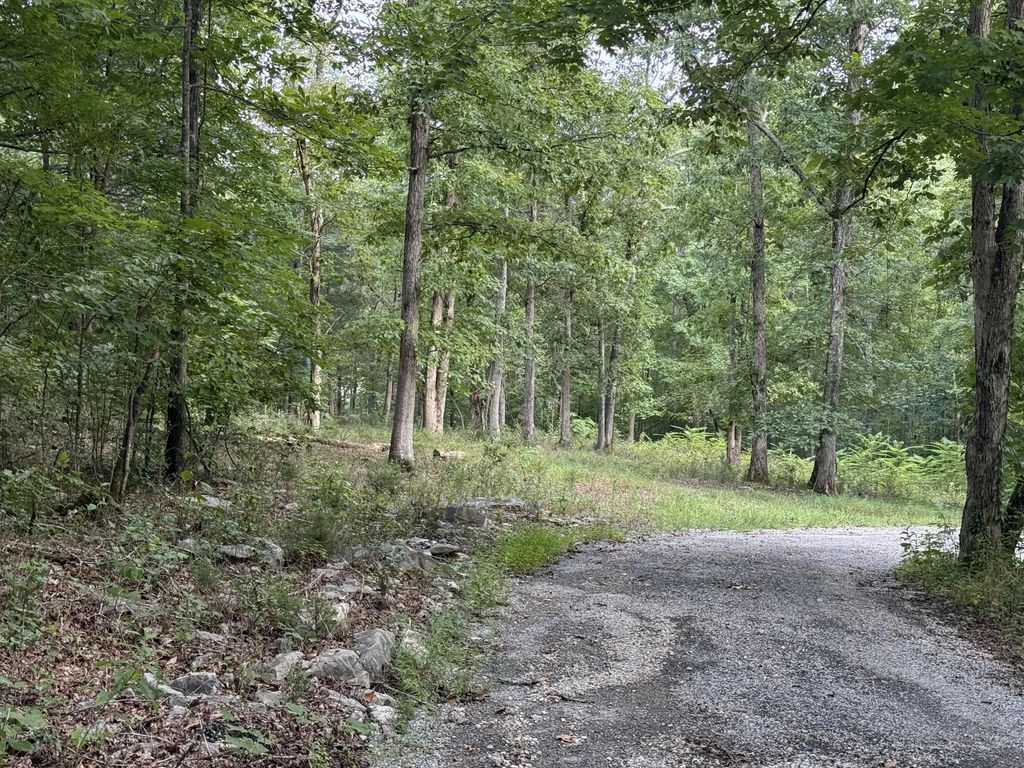 36 Buck Creek Circle, Somerset