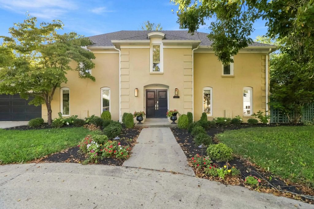 333 Lakeshore Drive, Lexington