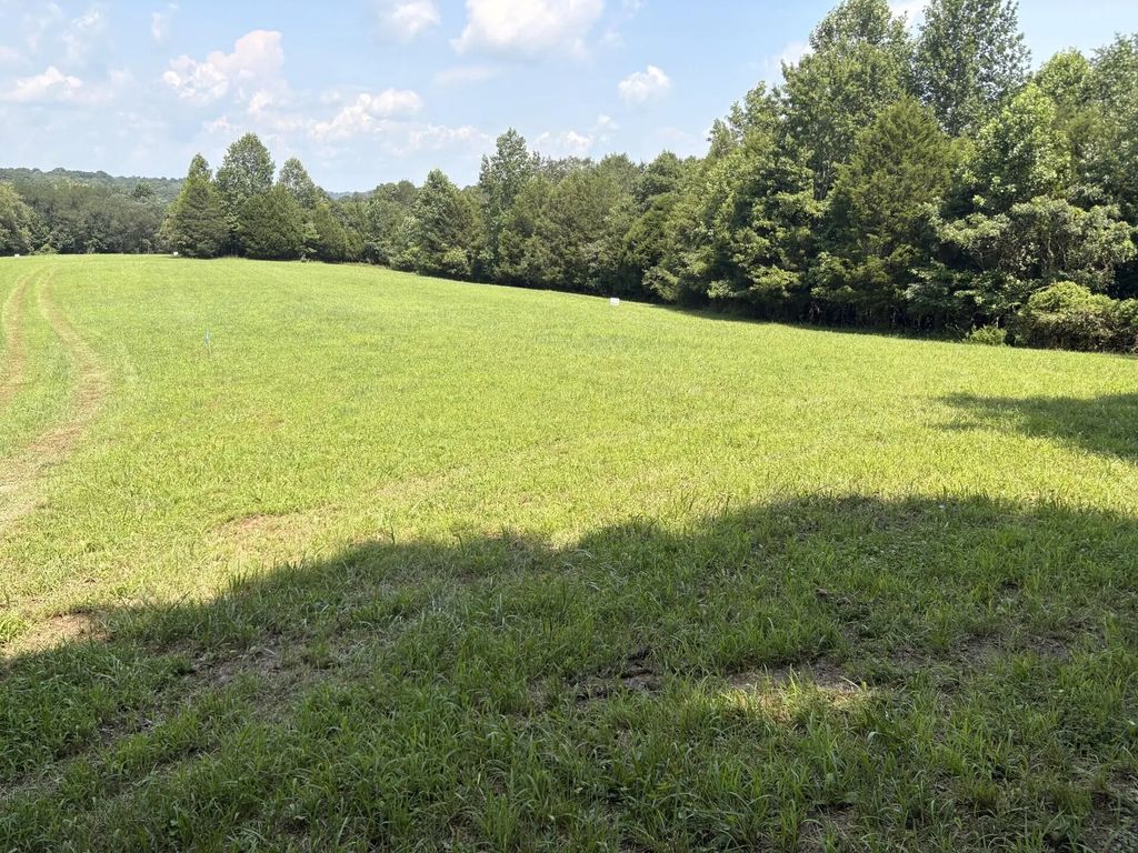 Tract 4 499 Gumm Rd Road, Columbia