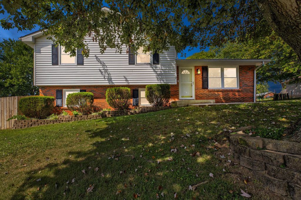 1511 Diane Court, Mt Sterling