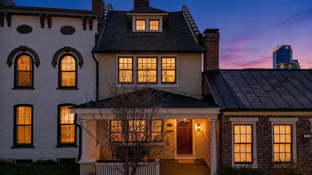 128 E Third Street, Lexington