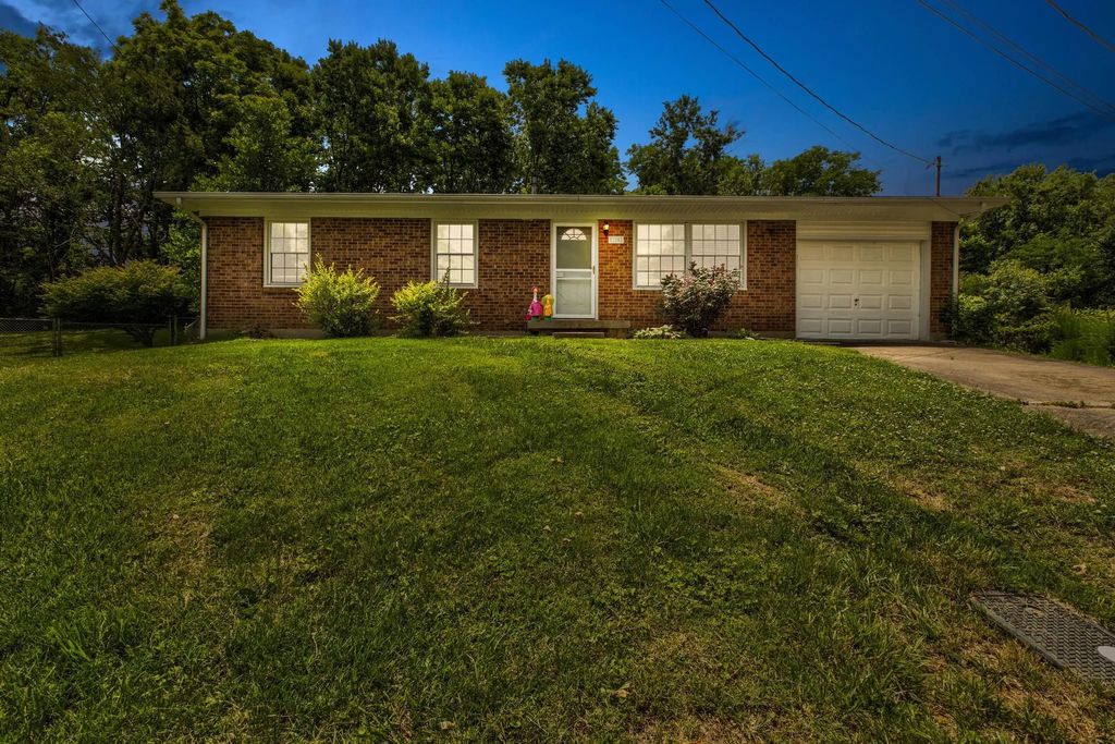 125 Kittison Drive, Winchester