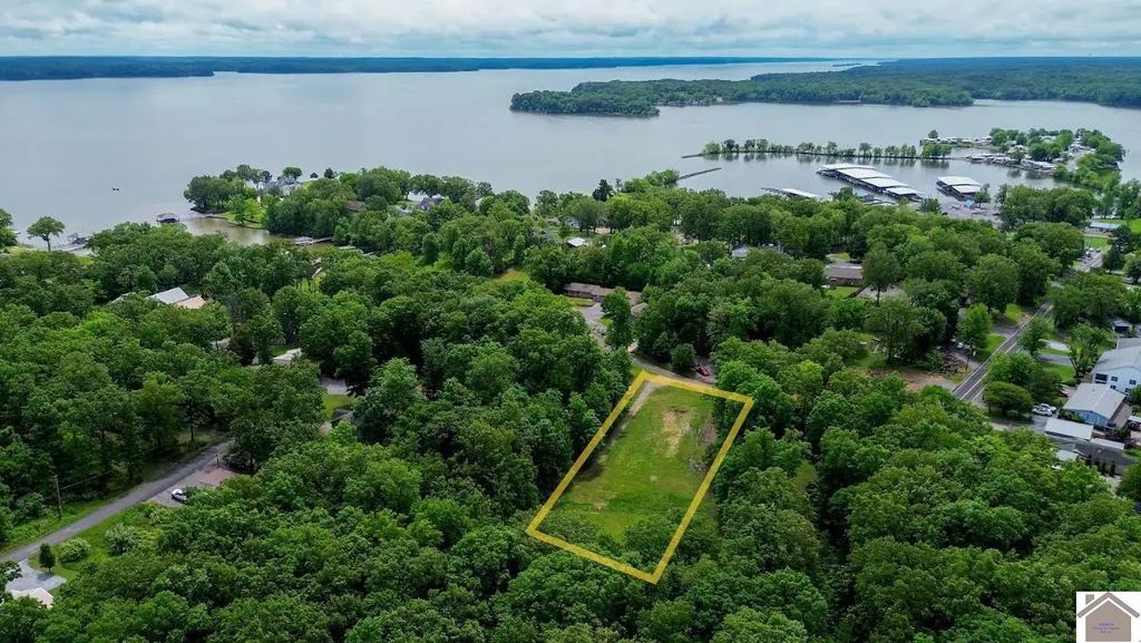 0 Cove Lane, Gilbertsville