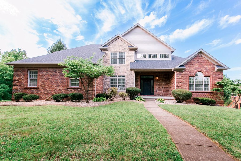 1273 Litchfield Lane, Lexington
