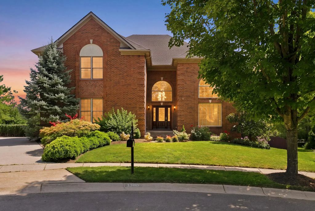 1300 Mumford Lane, Lexington