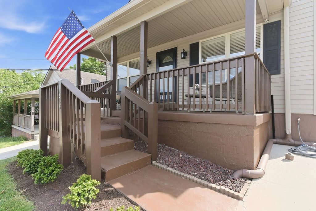 146 Ashton Drive, Lexington