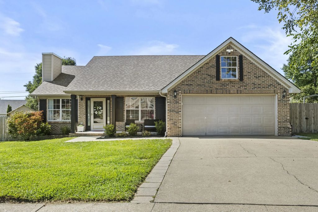 121 Caffrey Court, Nicholasville
