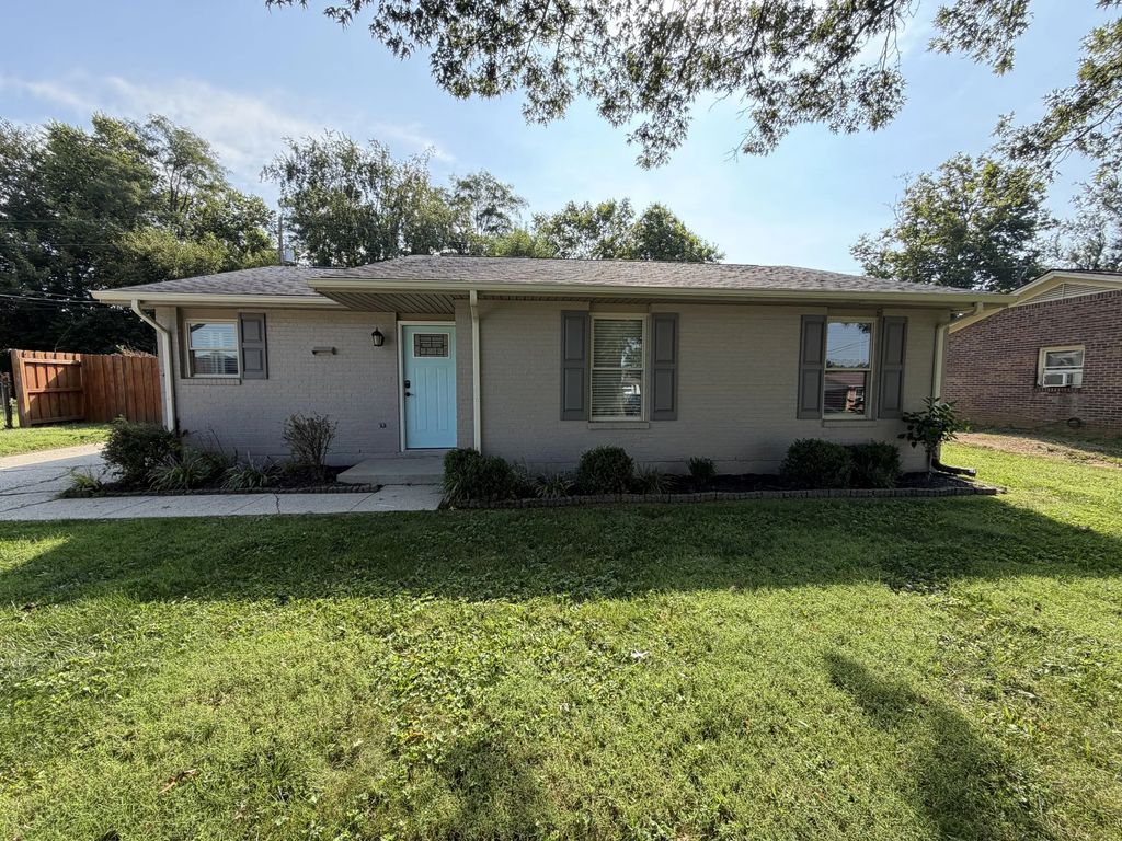 215 Robyn Drive, Winchester