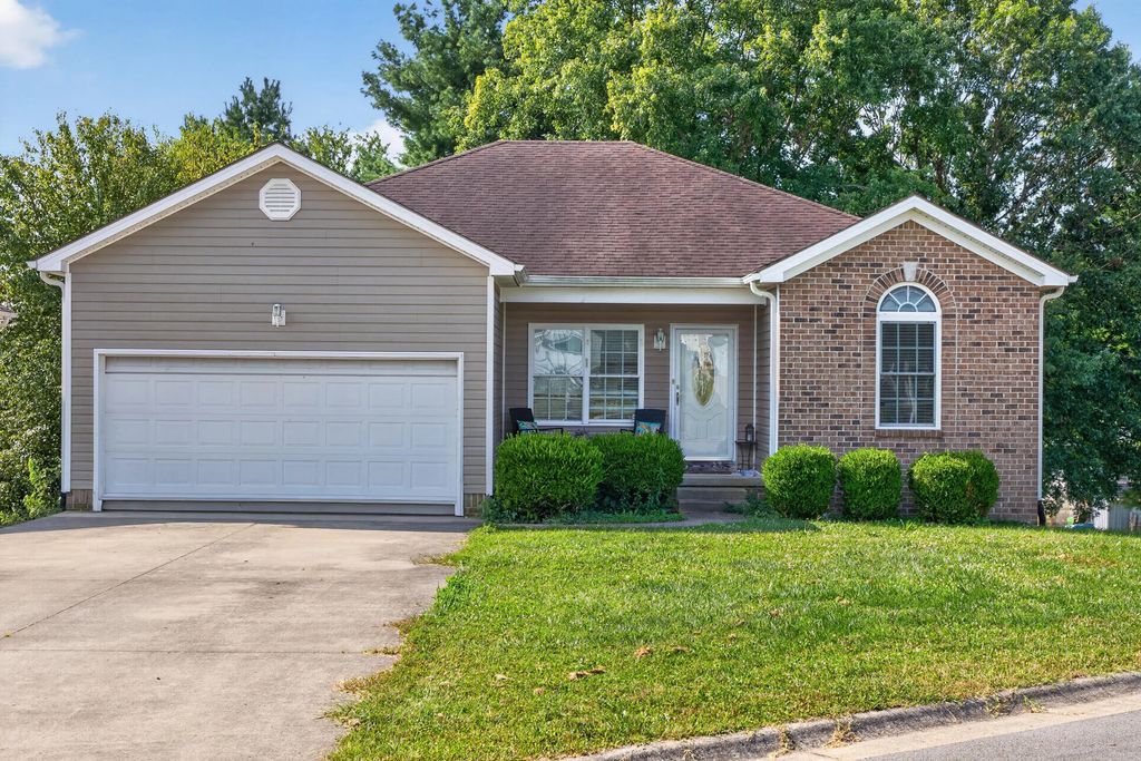 140 Grace Court, Harrodsburg