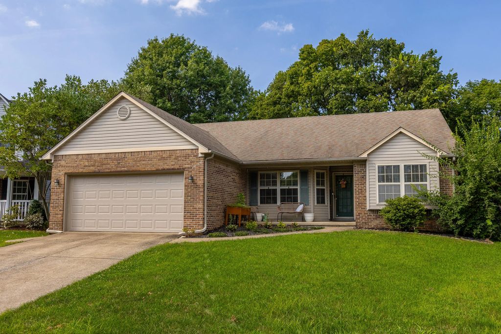 1229 Melody Lane, Lexington