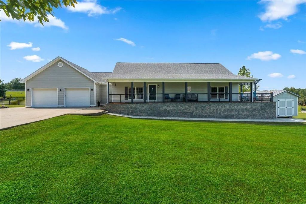 108 Elizabeth Jade Lane, Georgetown