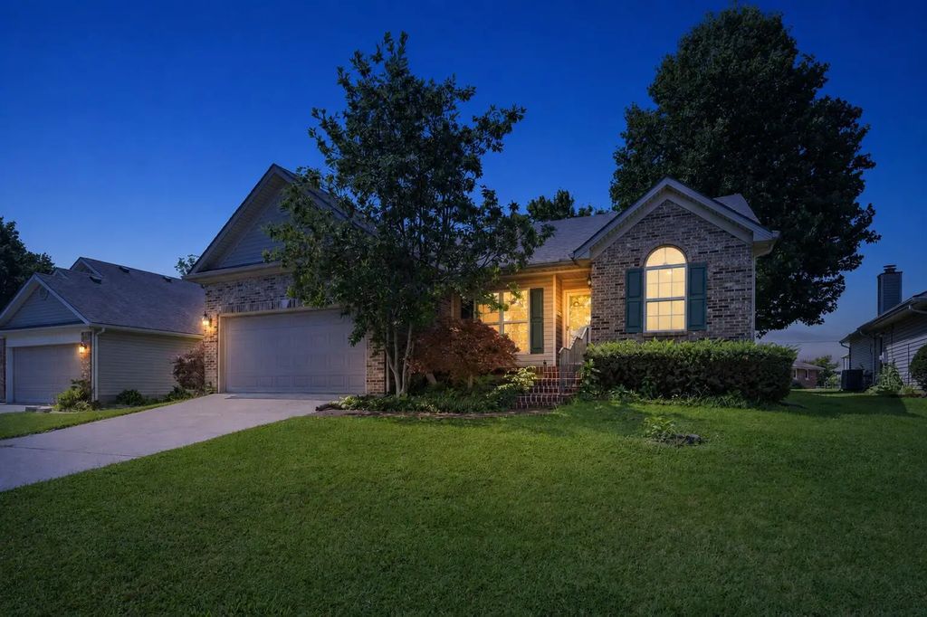 480 Glendora Drive, Lexington