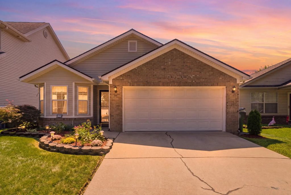 2780 Michelle Park, Lexington
