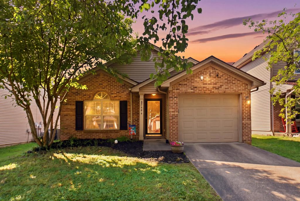 2409 Prescott Lane, Lexington