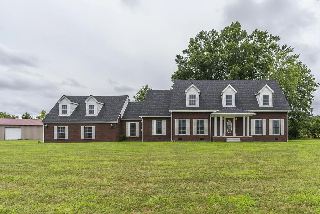 245 Ky Hwy 1050, Jeffersonville
