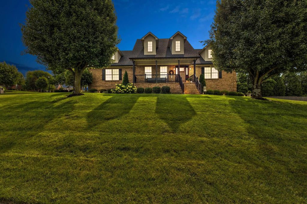 123 Winterberry Circle, Winchester