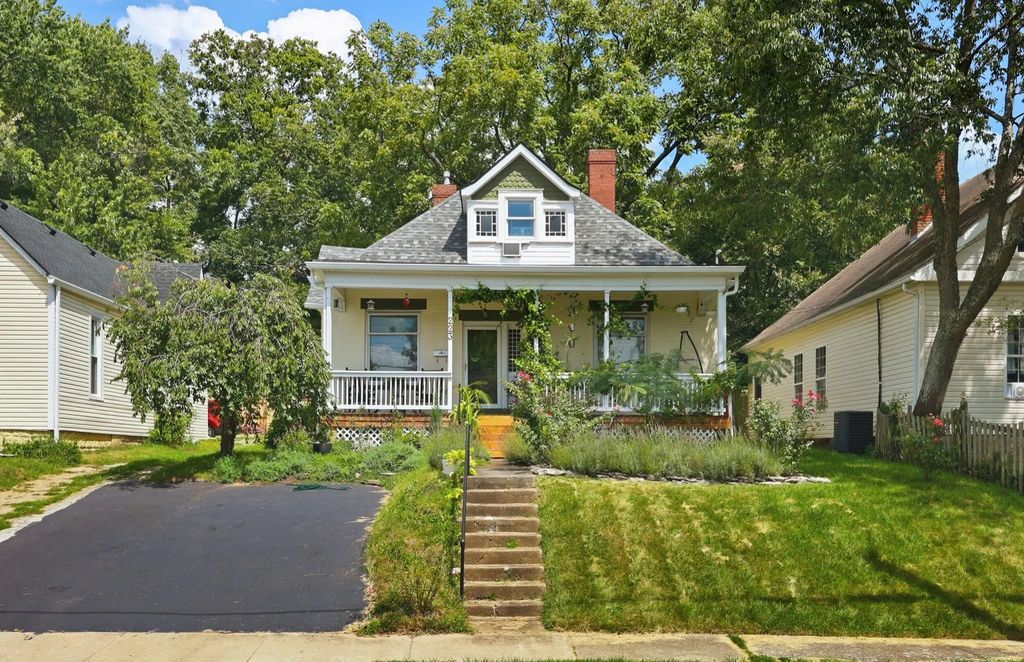 223 E Loudon Avenue, Lexington