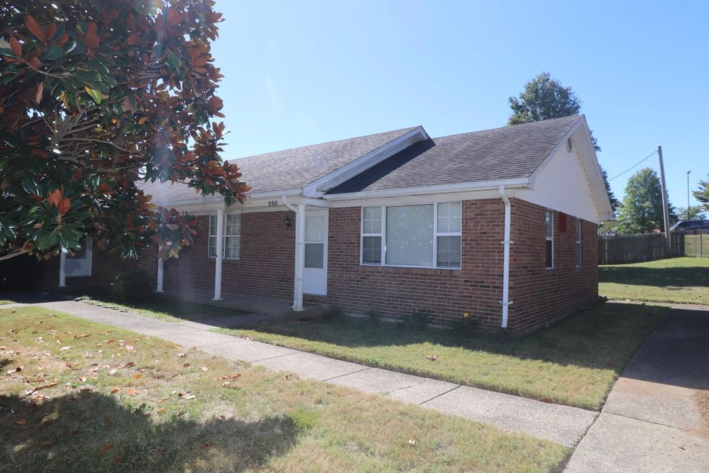 205 Ridgewood Drive, Nicholasville