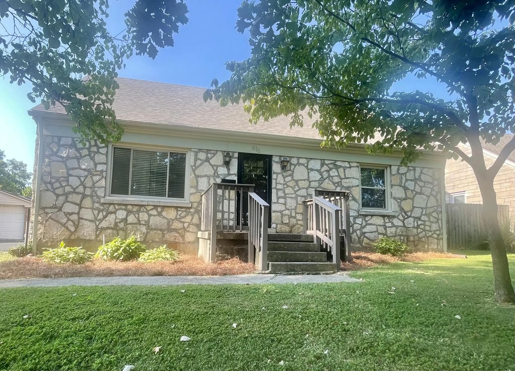 616 Springridge Drive, Lexington