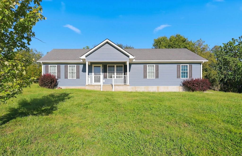 331 Moore Lane, Harrodsburg
