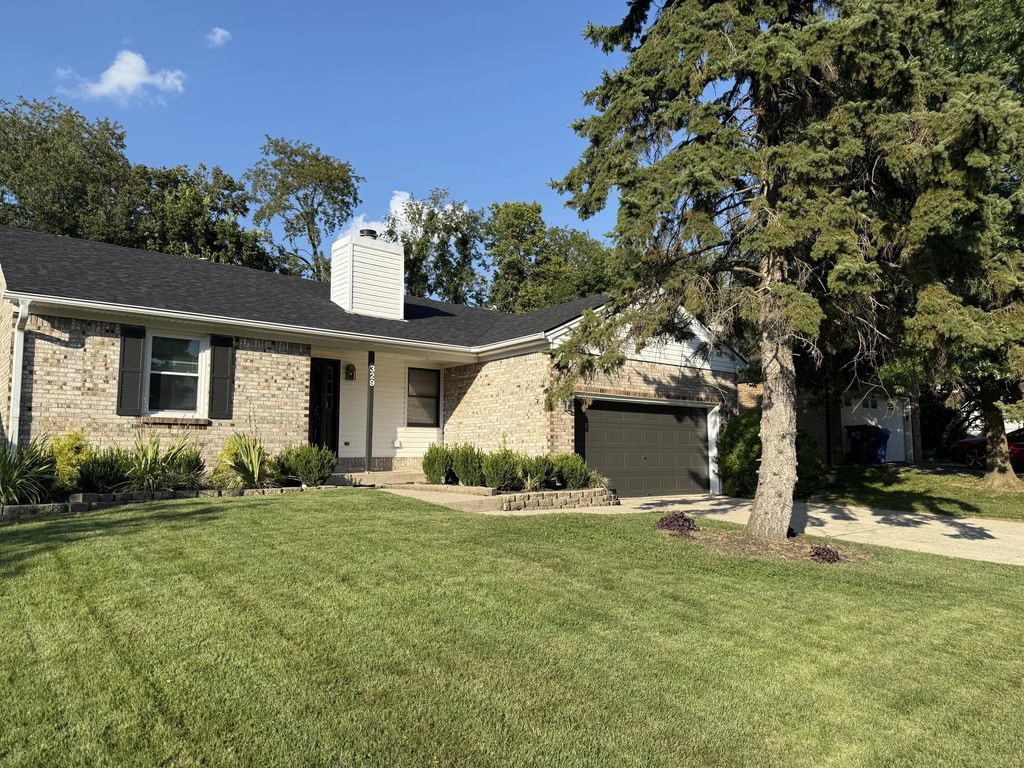 329 Stonegate Way, Lexington