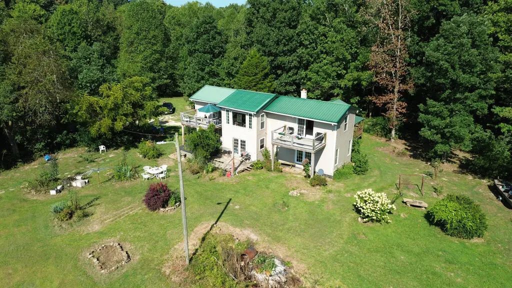250 Shovel Head Lane, Wallingford