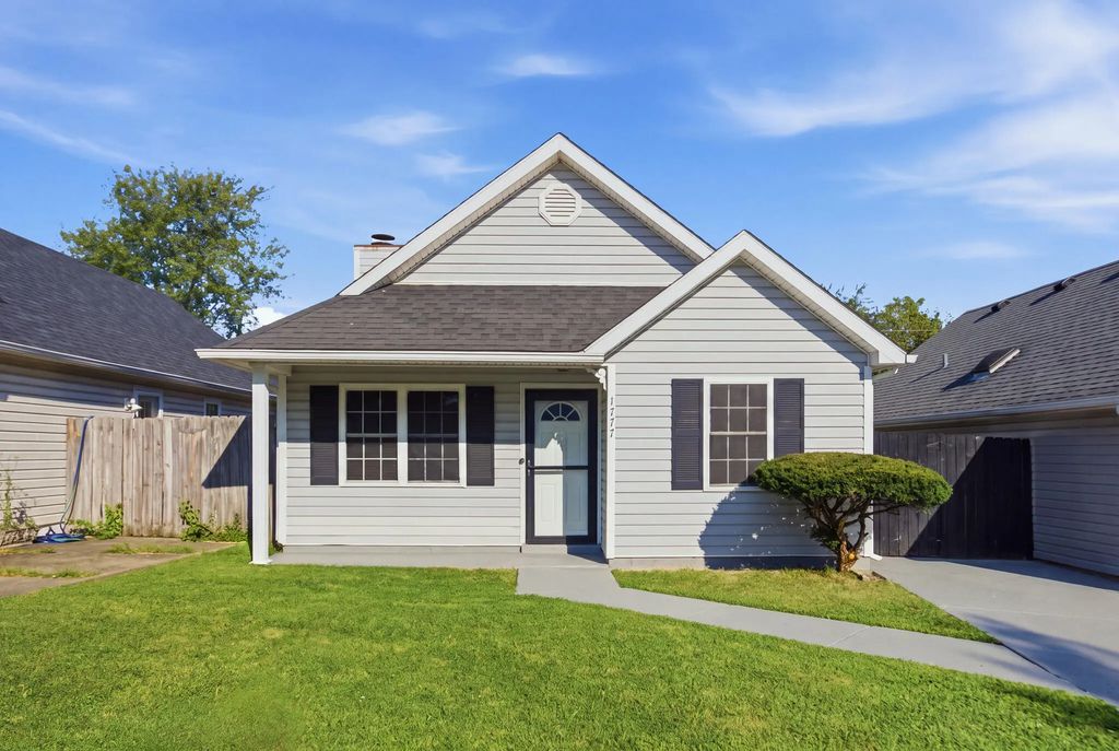 1777 Gerald Drive, Lexington