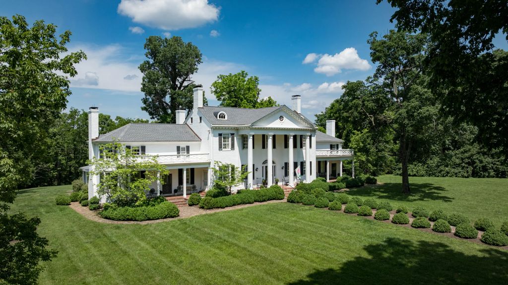 2601 Old Cave Hill Lane, Lexington