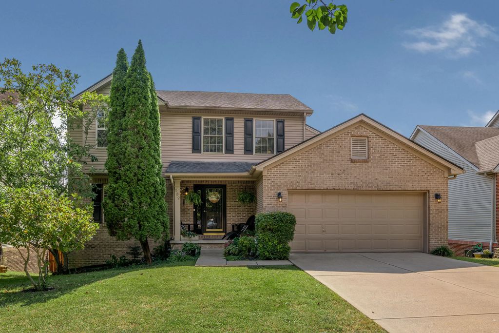 532 Meadowcrest Park, Lexington