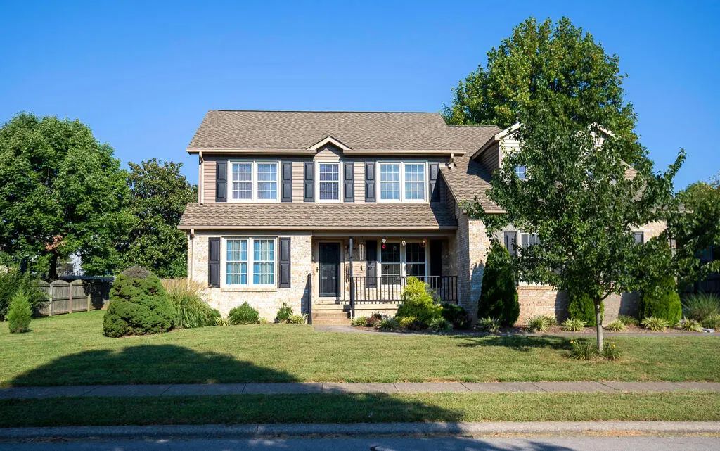 3129 Comanche Trail, Lexington