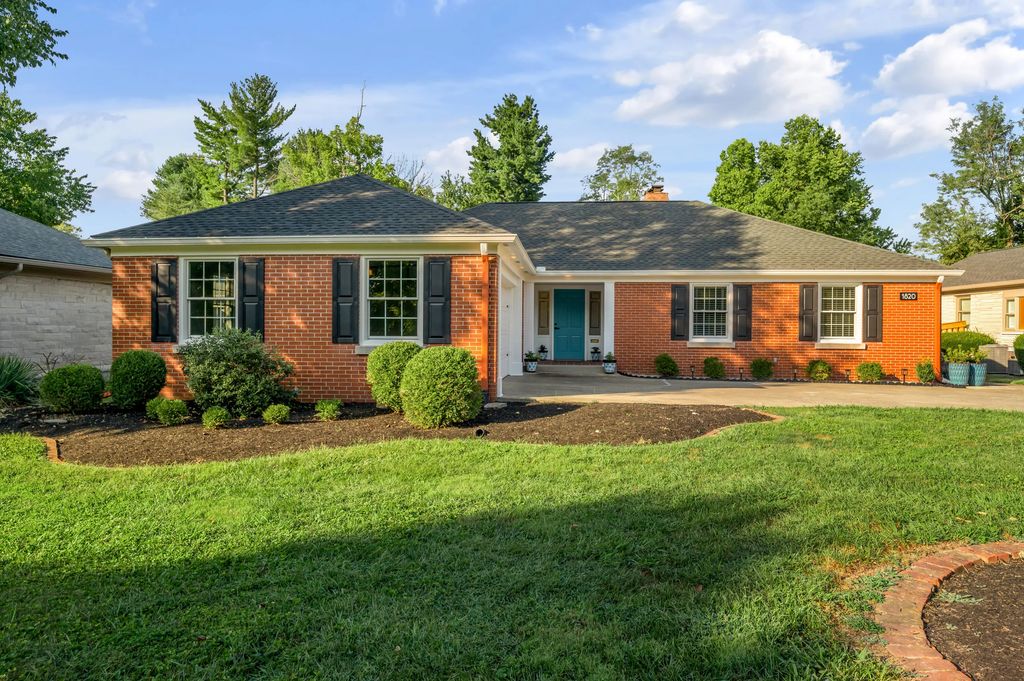 1820 Richmond Road, Lexington