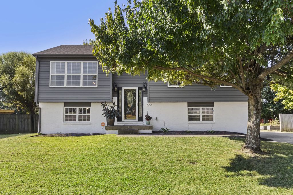 800 Pinoak Drive, Nicholasville