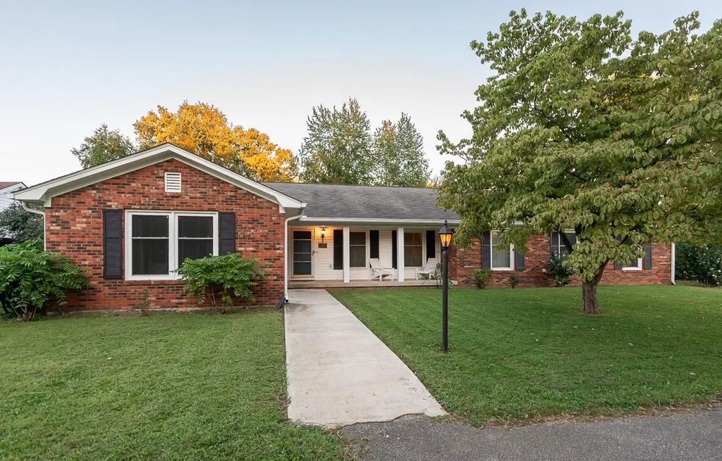 312 Highland Avenue, Georgetown