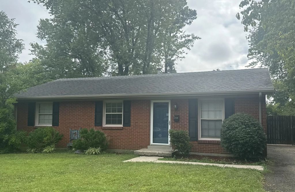 2908 Argyle Drive, Lexington