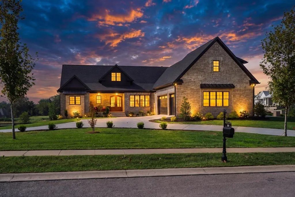 202 The Backstretch, Nicholasville