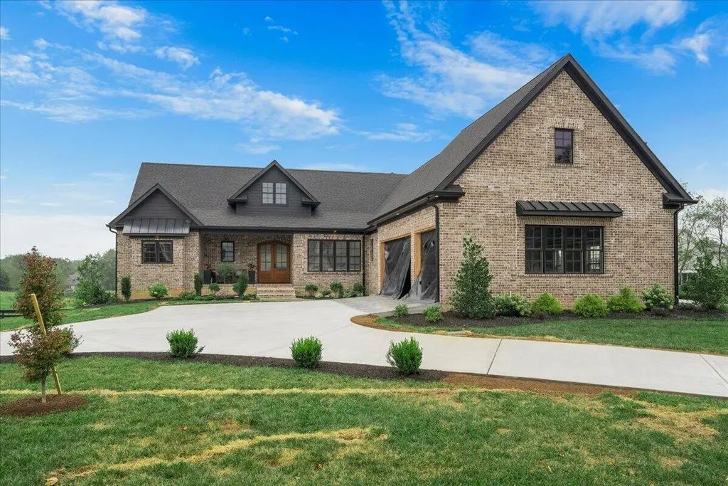 202 The Backstretch, Nicholasville