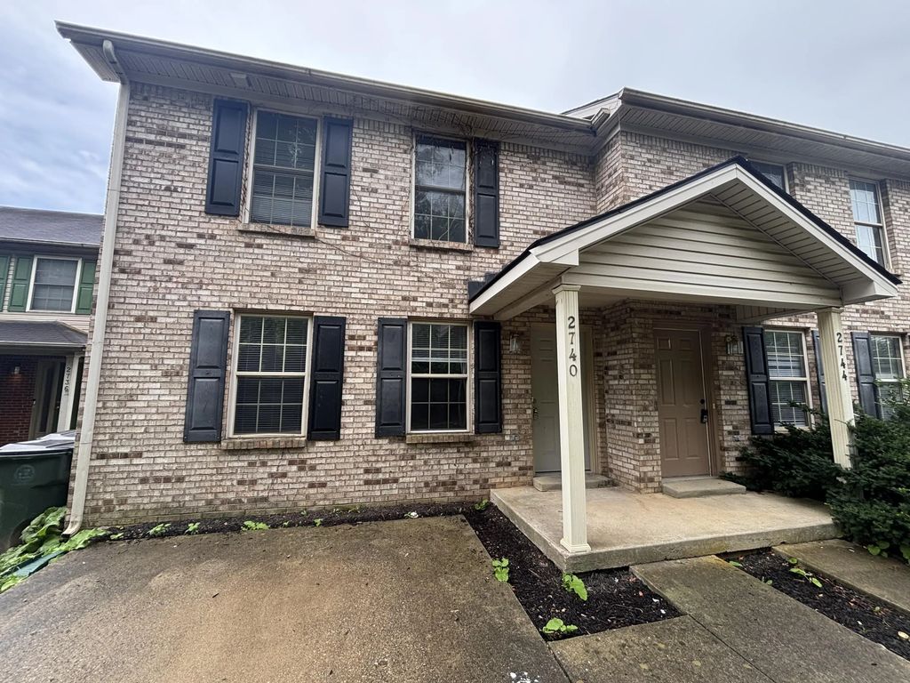 2740 Hayden Park Lane, Lexington