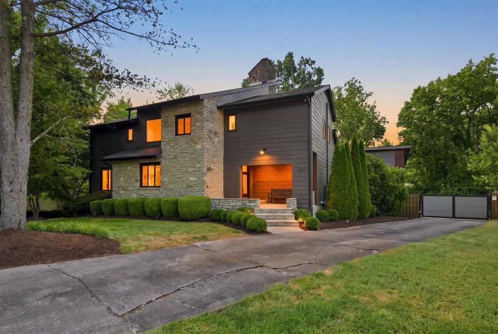 2051 Von List Court, Lexington
