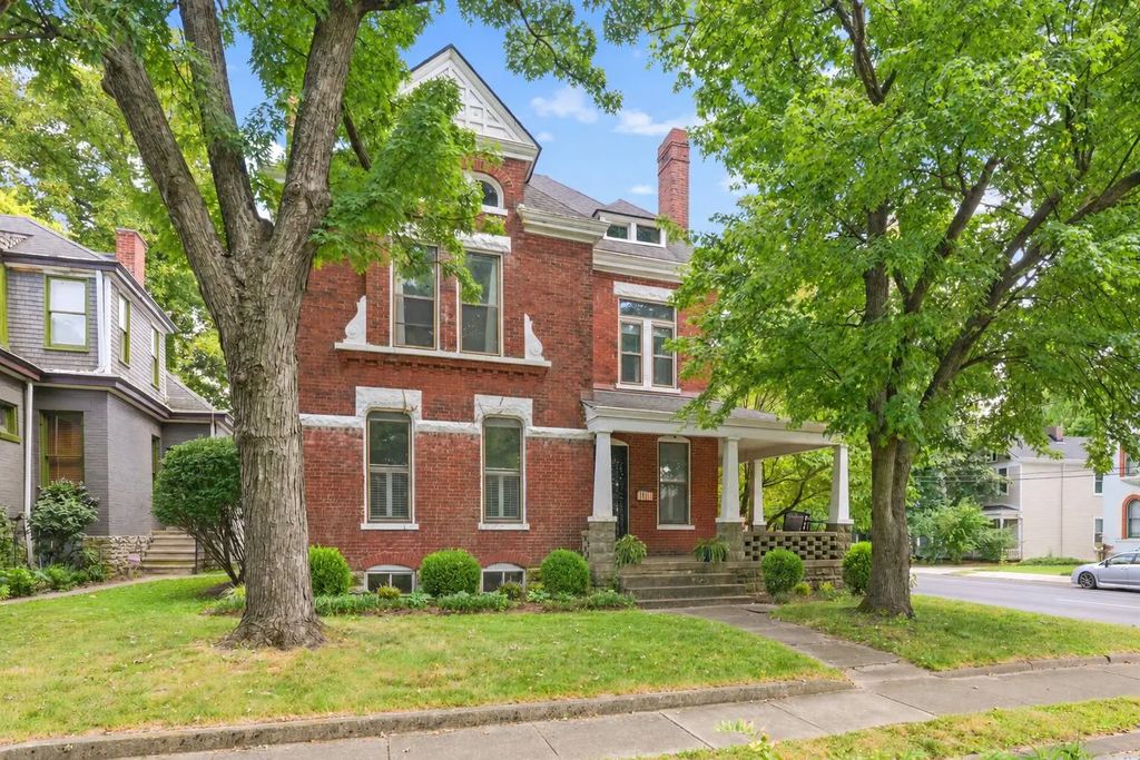 356 Madison Place, Lexington