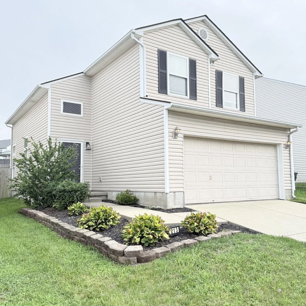 213 Stallion  Run, Lexington