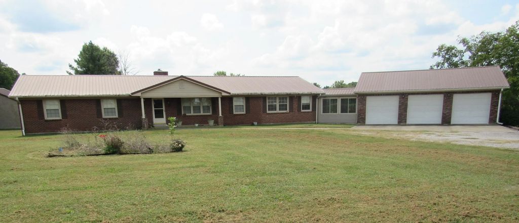 5960 Van Meter Road, Winchester