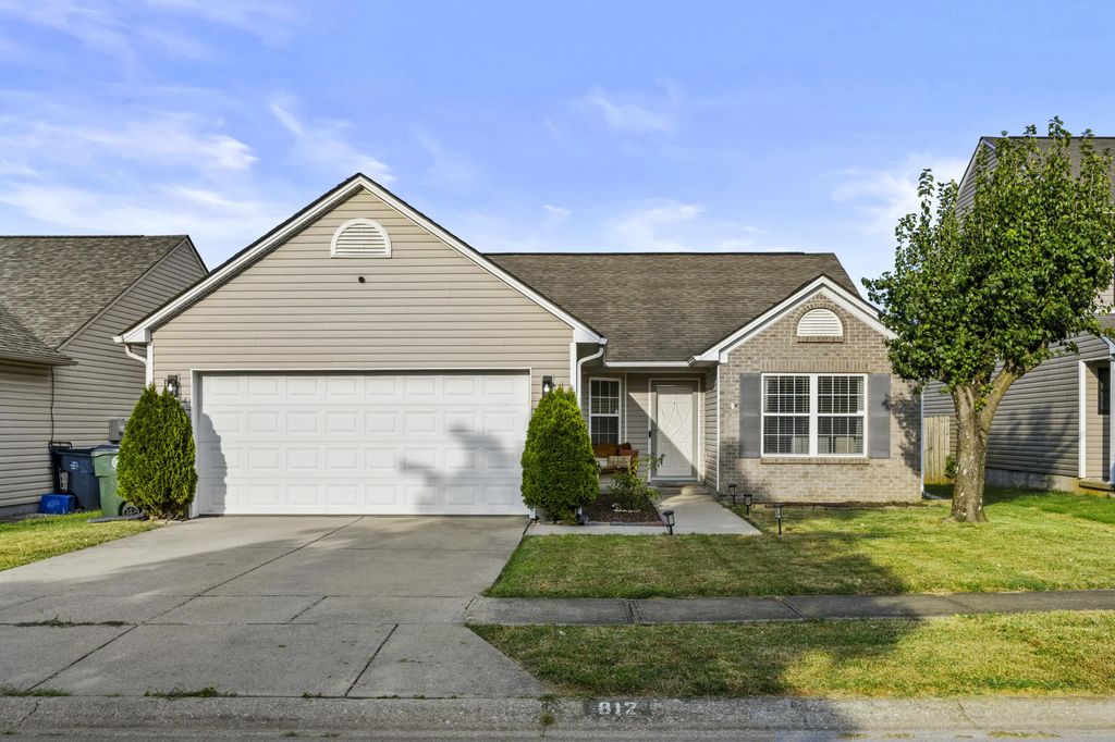 812 Lost Trail Circle, Lexington