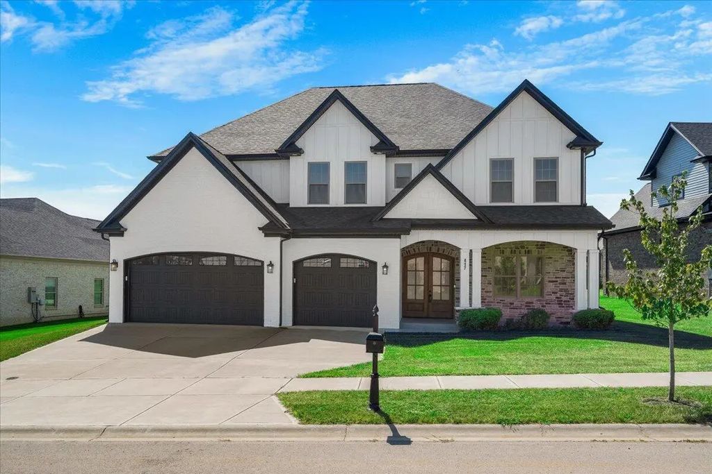 417 Weston Park, Lexington