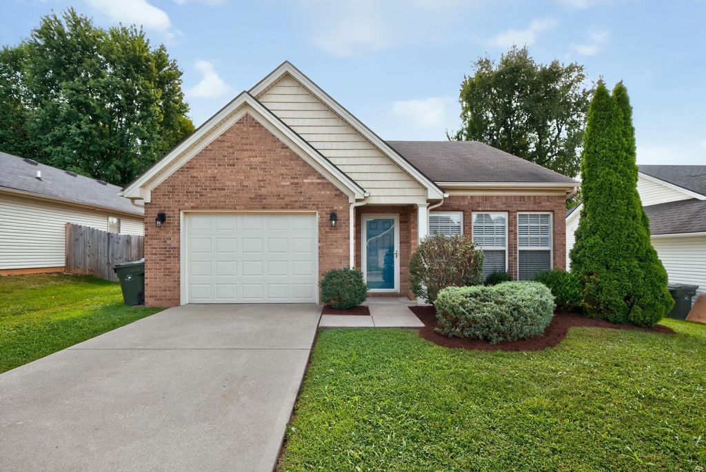 222 Falmouth Drive, Georgetown