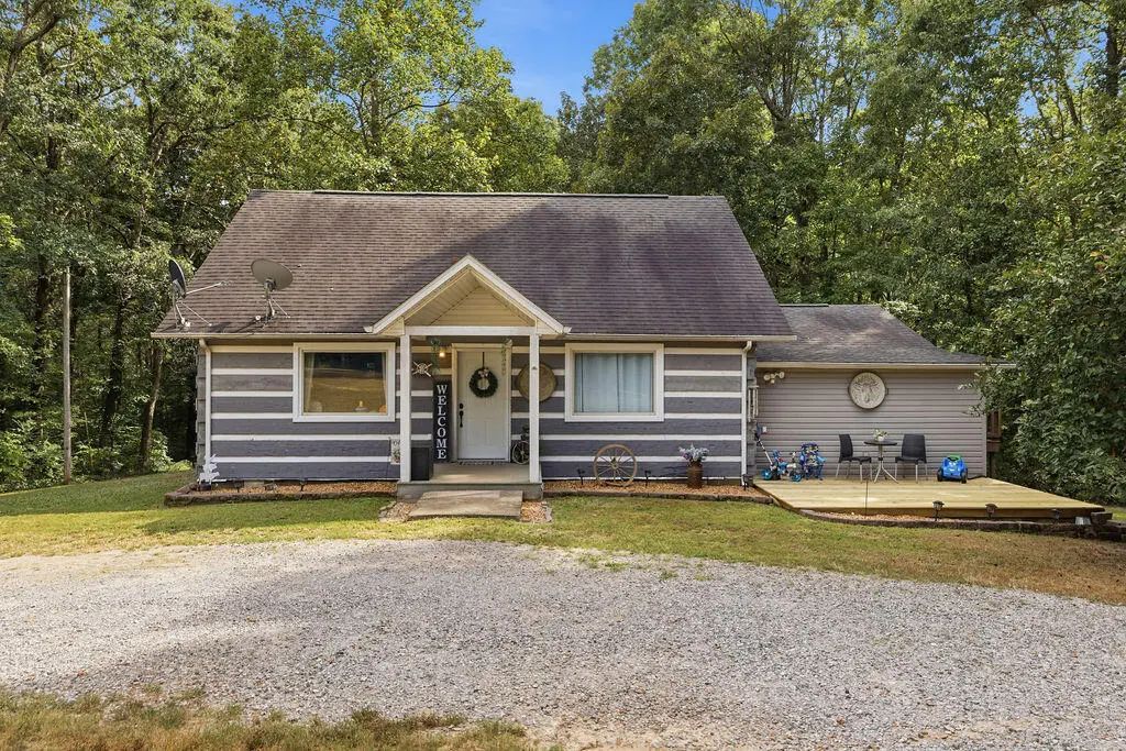 2709 Dooms Chapel Road, Symsonia
