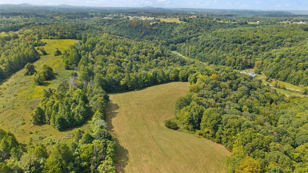 720 Snow Road, Middleburg