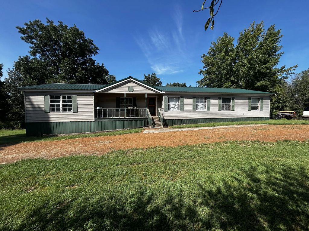 553 Borden Road, Wickliffe